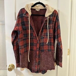 Mystree Red and navy and cream shacket with a hood Checkered Knit Top like new